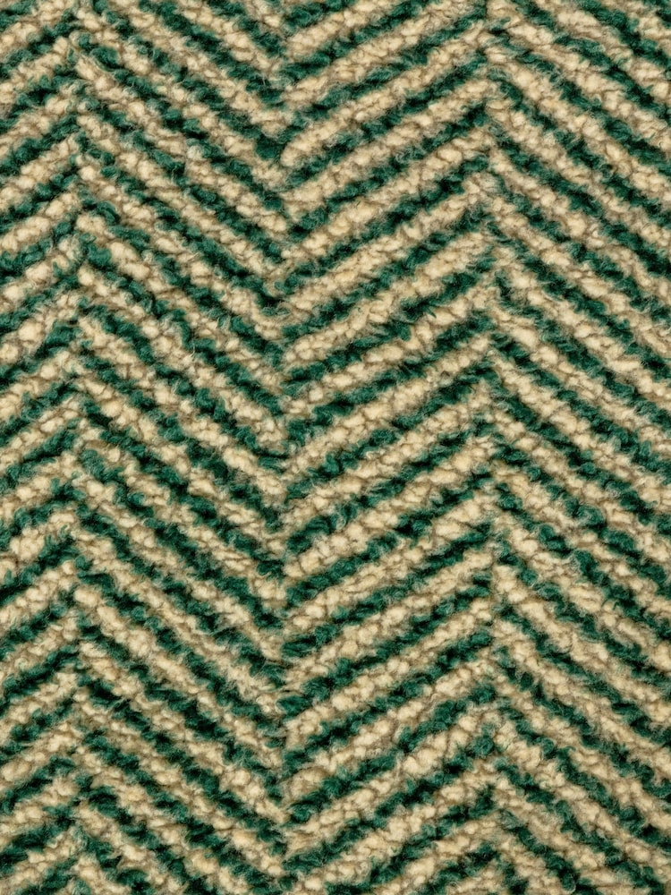 Danish Designs Green Fleece Herringbone Pet Blanket - Image 4 of 4