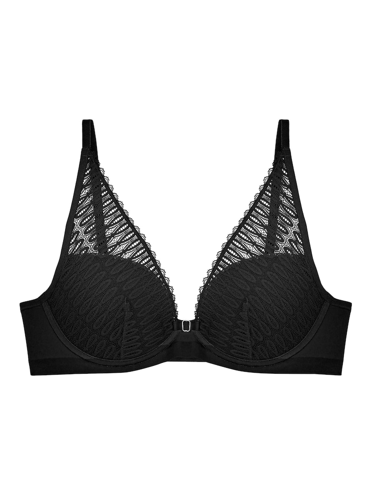Triumph® Black Aura Spotlight Wired Padded Bra - Image 9 of 9