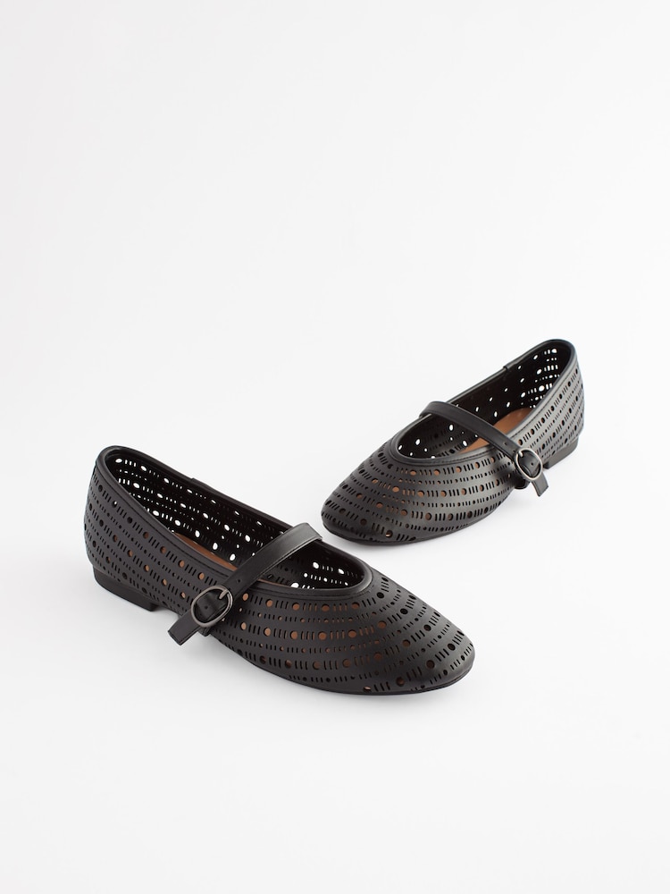 črna - Čevlji Mary Jane iz laserskega kroja Forever Comfort® - Slika 1 iz 5 črna - Čevlji Mary Jane iz laserskega kroja Forever Comfort® - Slika 1 iz 5