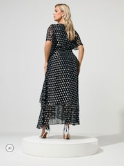 블랙 메탈릭 - Yours Curve Angel Sleeve Ruffle Hem Maxi Dress - 6의 이미지 3