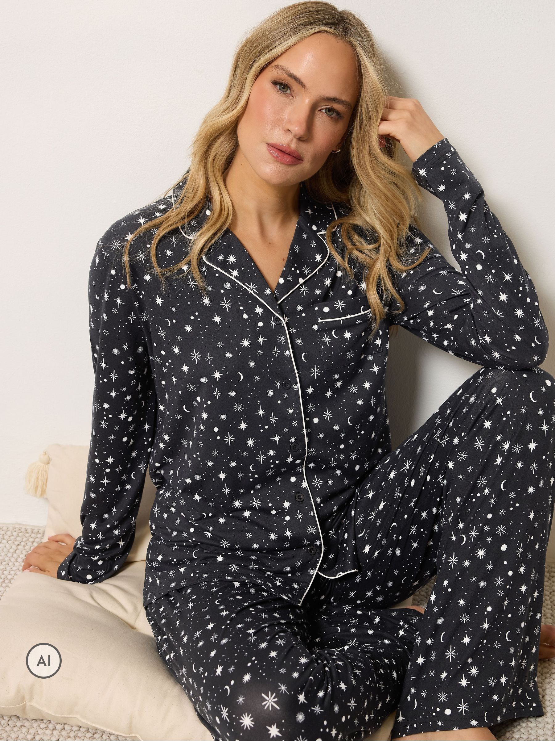 Long Tall Sally Women's Black Star Print Soft Touch Pyjamas Set