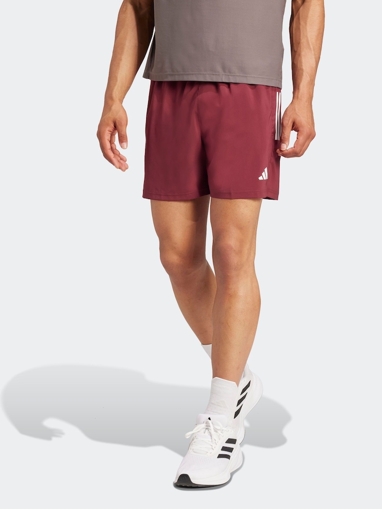 أحمر داكن - شورت Own The Run من adidas  - صورة 1 من 6