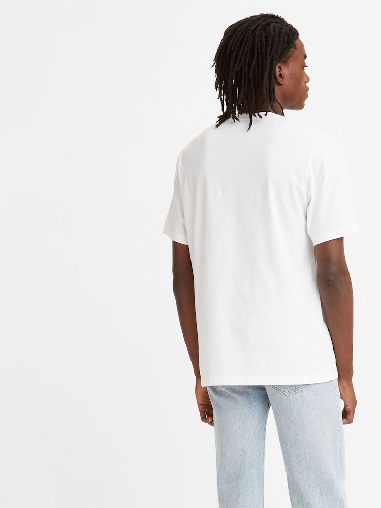 Levi's® White Oversized Box Tab 100% Cotton T-Shirt - Image 2 of 3