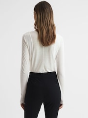 Reiss Ivory Mai Linen Long Sleeve T-Shirt - Image 5 of 5