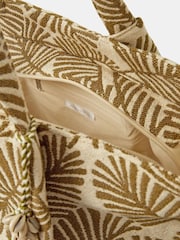 Accessorize Green Palm Print Weekend Bag - Image 2 of 3