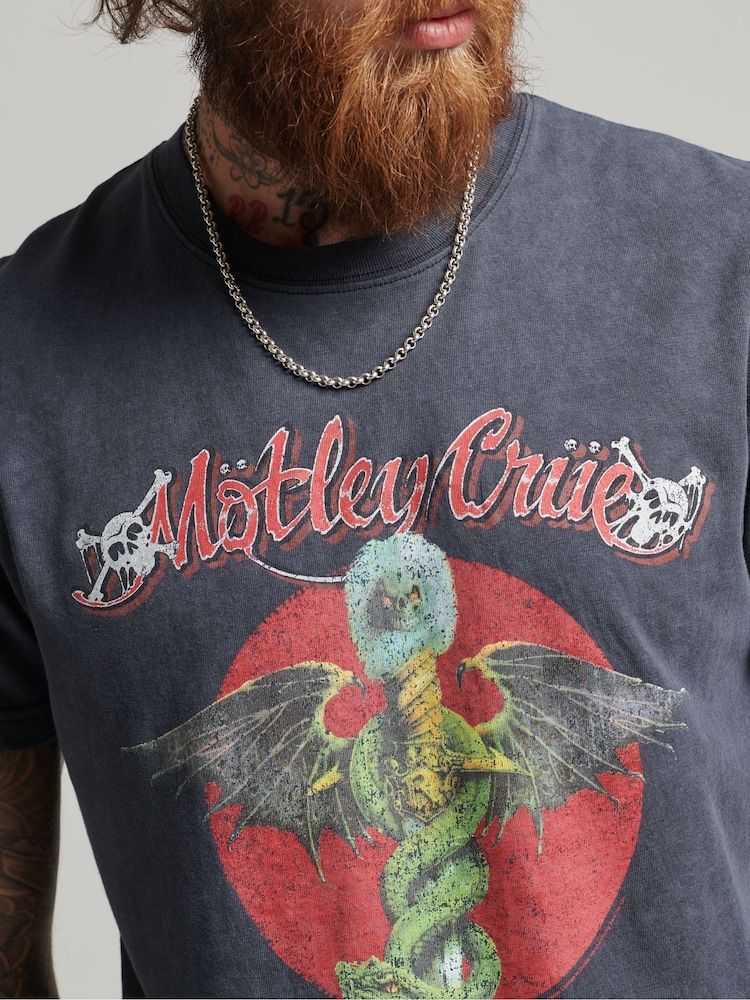 Superdry 100% Baumwolle Mötley Crüe x Limited Edition T-Shirt - Bild 4 von 4