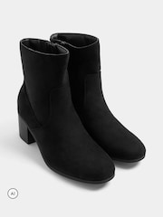 Yours Curve Black Wide Fit Square Heel Ankle Boots - Image 4 of 5