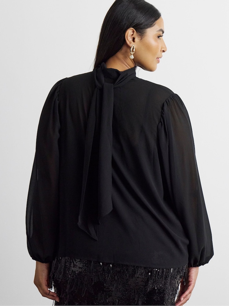 Joanna Hope Joanna Hope Chiffon Tie Neck Blouse - תמונה 2 מתוך 4 Joanna Hope Joanna Hope Chiffon Tie Neck Blouse - תמונה 2 מתוך 4