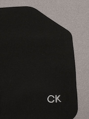 Calvin Klein Golf Delta Quarter Zip Sweatshirt - Image 9 of 9