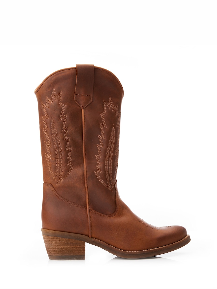 Moda in Pelle Fanntine Mid Leg Pointed Western Boots - Image 1 of 5