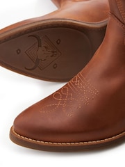 Moda in Pelle Fanntine Mid Leg Pointed Western Boots - Image 5 of 5