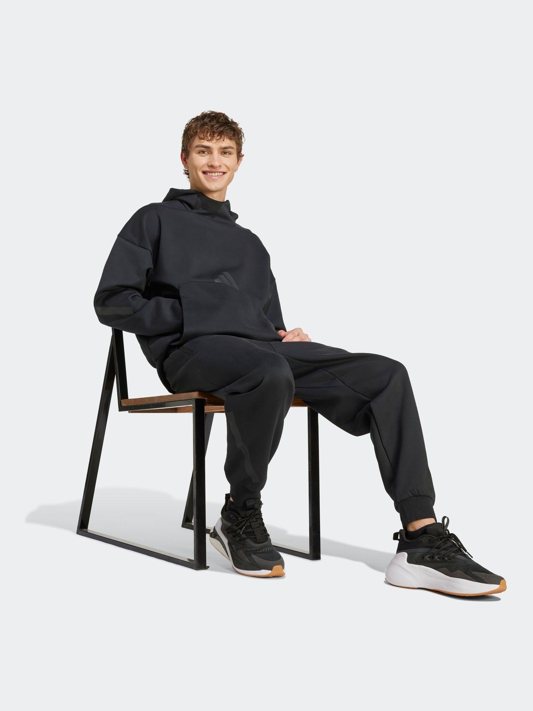 Buy Чорний - adidas Z.N.E. Tracksuit Joggers з сайту Next Ukraine Buy Чорний - adidas Z.N.E. Tracksuit Joggers з сайту Next Ukraine