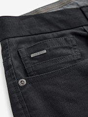 Negro - Pantalones rectos estilo vaqueros en denim elástico suave al tacto con estampado - Imagen 8 de 10