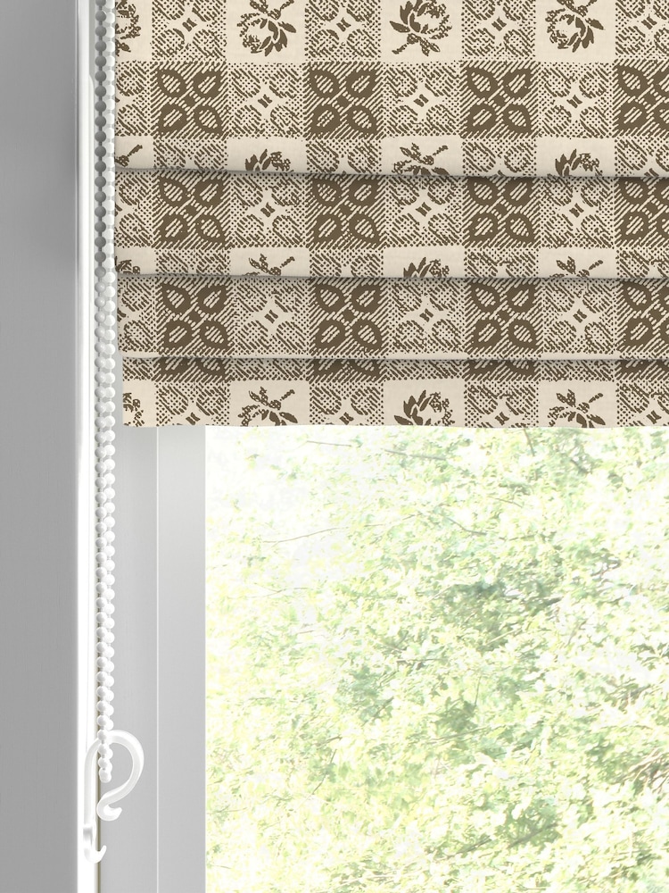 Laura Ashley Natural Hartley Check Made To Measure Roman Blinds - Image 2 of 7 Laura Ashley Natural Hartley Check Made To Measure Roman Blinds - Image 2 of 7