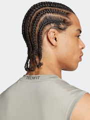 Зеленый - Компрессионный спортивный жилет без рукавов adidas Techfit - Изображение 3 из 7