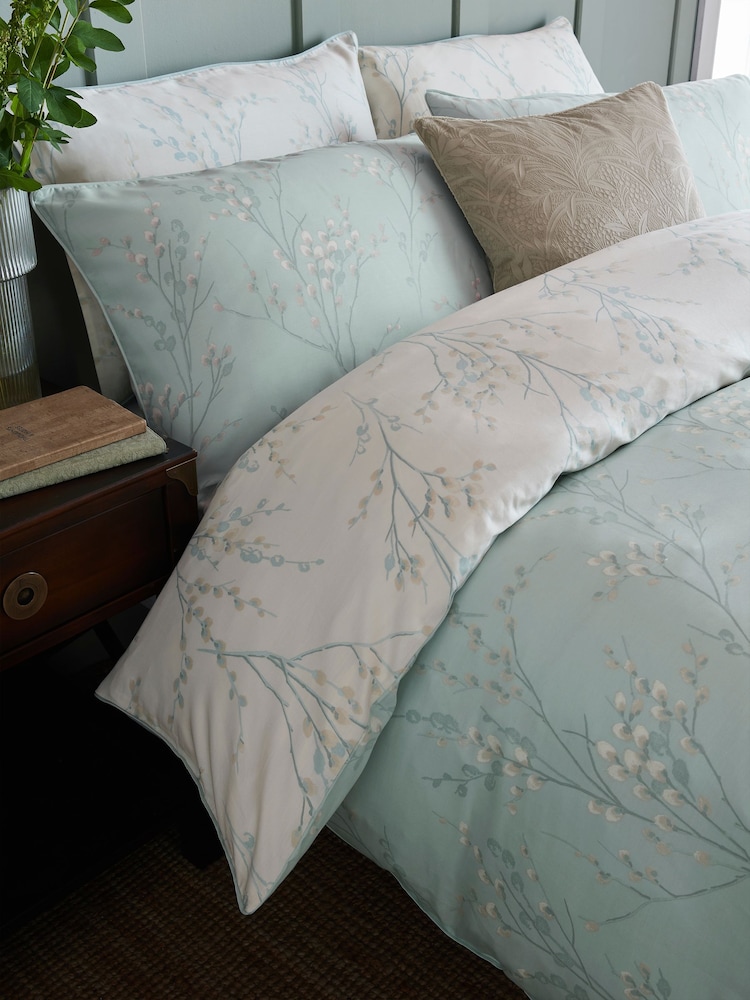 Laura Ashley Duck Egg Blue Pussy Willow 100% Cotton Duvet Cover and Pillowcase Set - Image 2 of 2