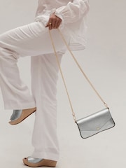 Apatchy Silver The Munro Leather Shoulder Bag - Image 5 of 5