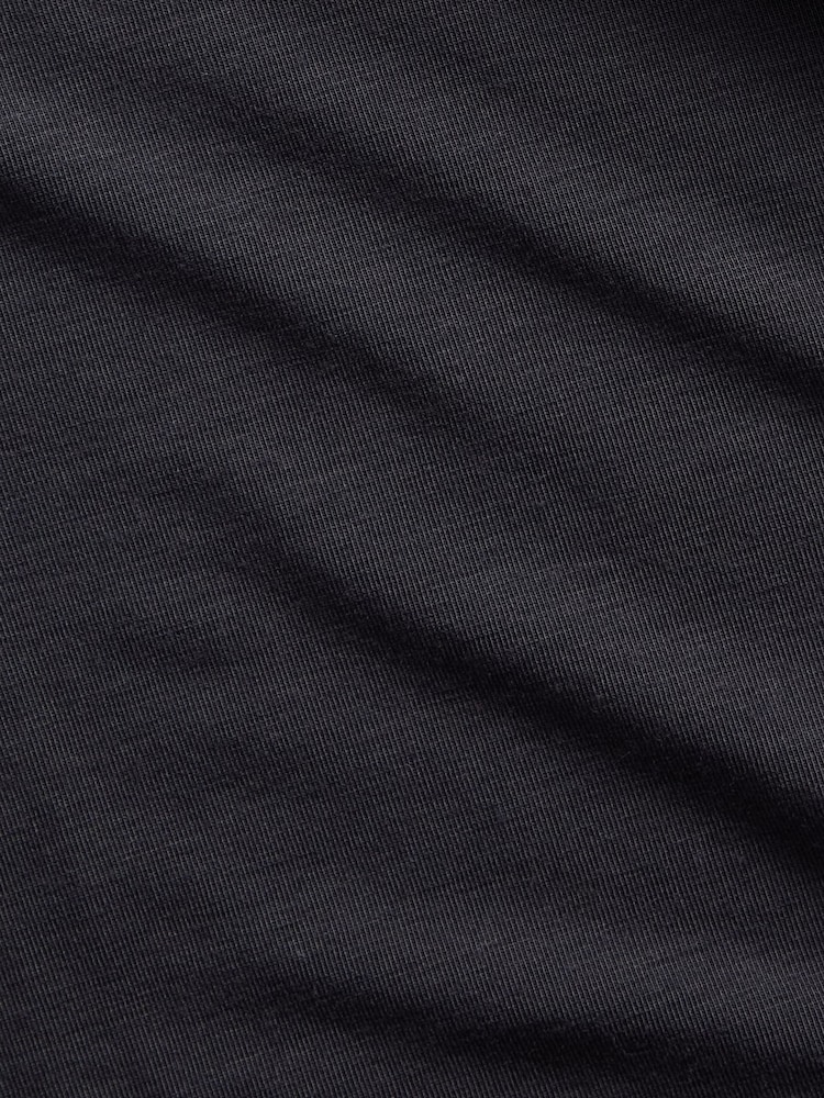 Gap Black GapFit Breathe Relaxed T-Shirt - Image 4 of 4 Gap Black GapFit Breathe Relaxed T-Shirt - Image 4 of 4