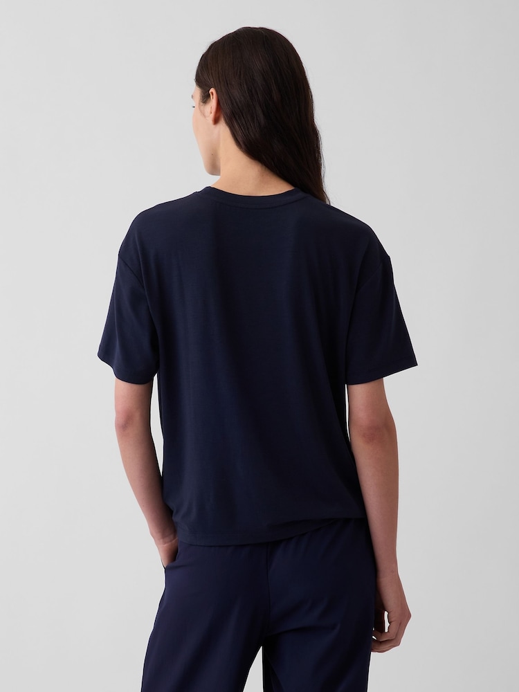 Gap Navy GapFit Breathe Relaxed T-Shirt - Image 2 of 4 Gap Navy GapFit Breathe Relaxed T-Shirt - Image 2 of 4