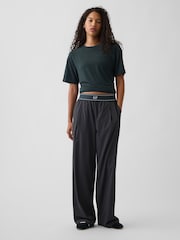 Vihreä - Gap GapFit Breathe Relaxed T-paita - Kuva 3 / 4