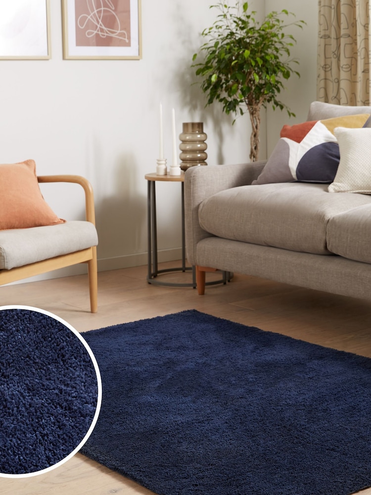 Navy Blue Fleecy Rug - Image 1 of 8 Navy Blue Fleecy Rug - Image 1 of 8