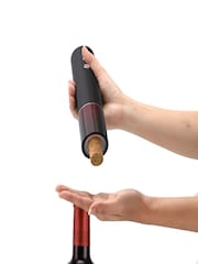 Jeray Black Bar Originale Fast Charge USB Electric Corkscrew - Image 2 of 4