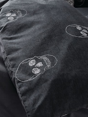 Catherine Lansfield Grey Skulls Reversible Duvet Cover Set - Image 4 of 4