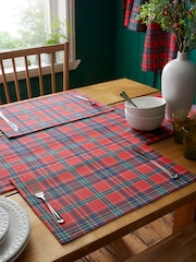 Catherine Lansfield 4 Pack Red Green Christmas Tartan Check Cotton Placemats - Image 1 of 2