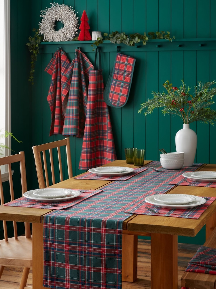 Catherine Lansfield 4 Pack Red Green Christmas Tartan Check Cotton Placemats - Image 2 of 2 Catherine Lansfield 4 Pack Red Green Christmas Tartan Check Cotton Placemats - Image 2 of 2