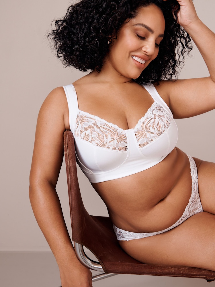 White F-K Ultimate Comfort Cup Padded Strap Non Pad Non Wired Bra with Side Support - Image 2 of 6