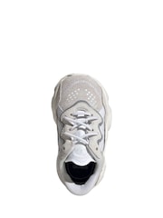 adidas Originals White Ozweego Trainers - Image 6 of 10