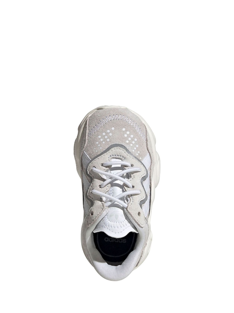 adidas Originals White Ozweego Trainers - Image 6 of 10