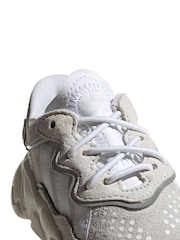 adidas Originals White Ozweego Trainers - Image 9 of 10