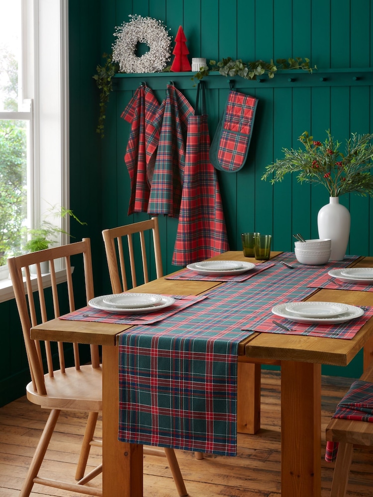 Catherine Lansfield Red Green Christmas Tartan Check Cotton Table Runner - Image 2 of 2 Catherine Lansfield Red Green Christmas Tartan Check Cotton Table Runner - Image 2 of 2