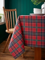 Catherine Lansfield Christmas Tartan Check Table Cloth - Imagem 2 de 2