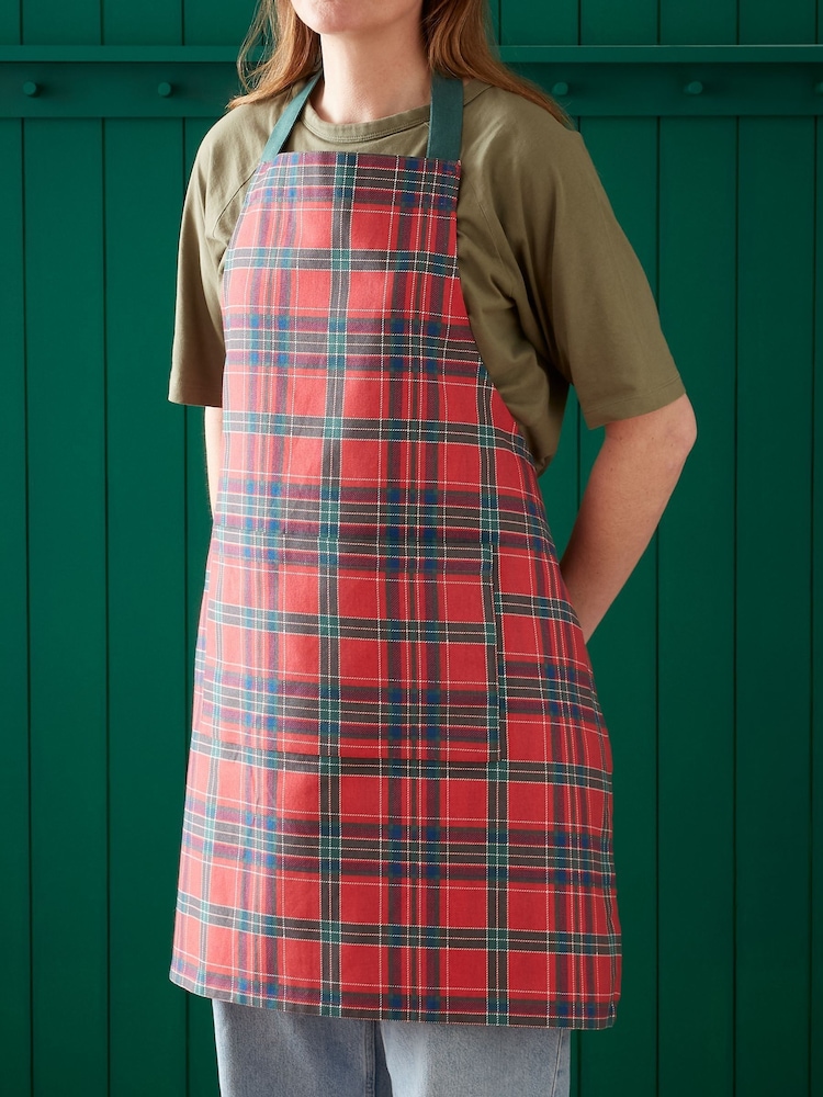 Catherine Lansfield Red Green Christmas Tartan Check Cotton Kitchen Adult Apron - Image 1 of 2 Catherine Lansfield Red Green Christmas Tartan Check Cotton Kitchen Adult Apron - Image 1 of 2