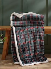 Catherine Lansfield Green Tartan Sherpa Check Cosy Fleece Blanket Throw - Image 1 of 3