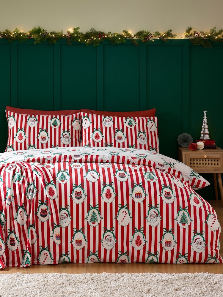 Catherine Lansfield Red Christmas Vintage Stripe Bed Set - Image 2 of 5 Catherine Lansfield Red Christmas Vintage Stripe Bed Set - Image 2 of 5
