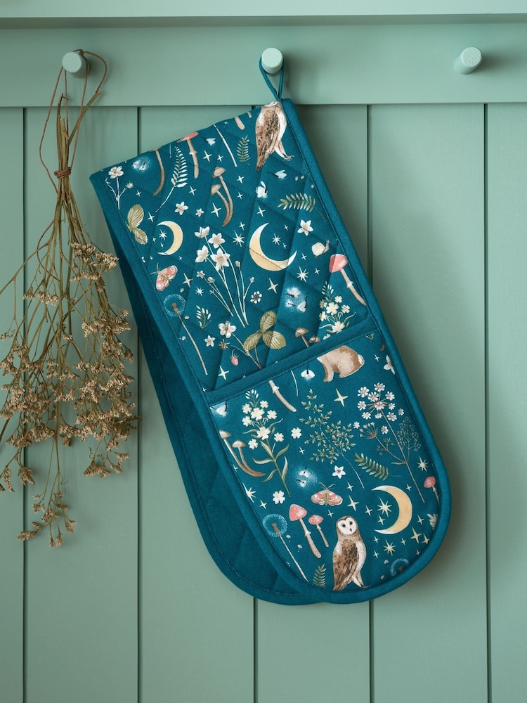 Catherine Lansfield Green Enchanted Twilight Animals Print Double Oven Gloves - Image 1 of 2