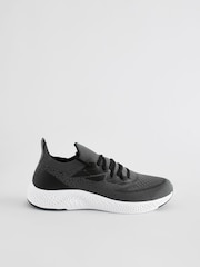 رمادي - حذاء رياضي محبوك - صورة 2 من 5