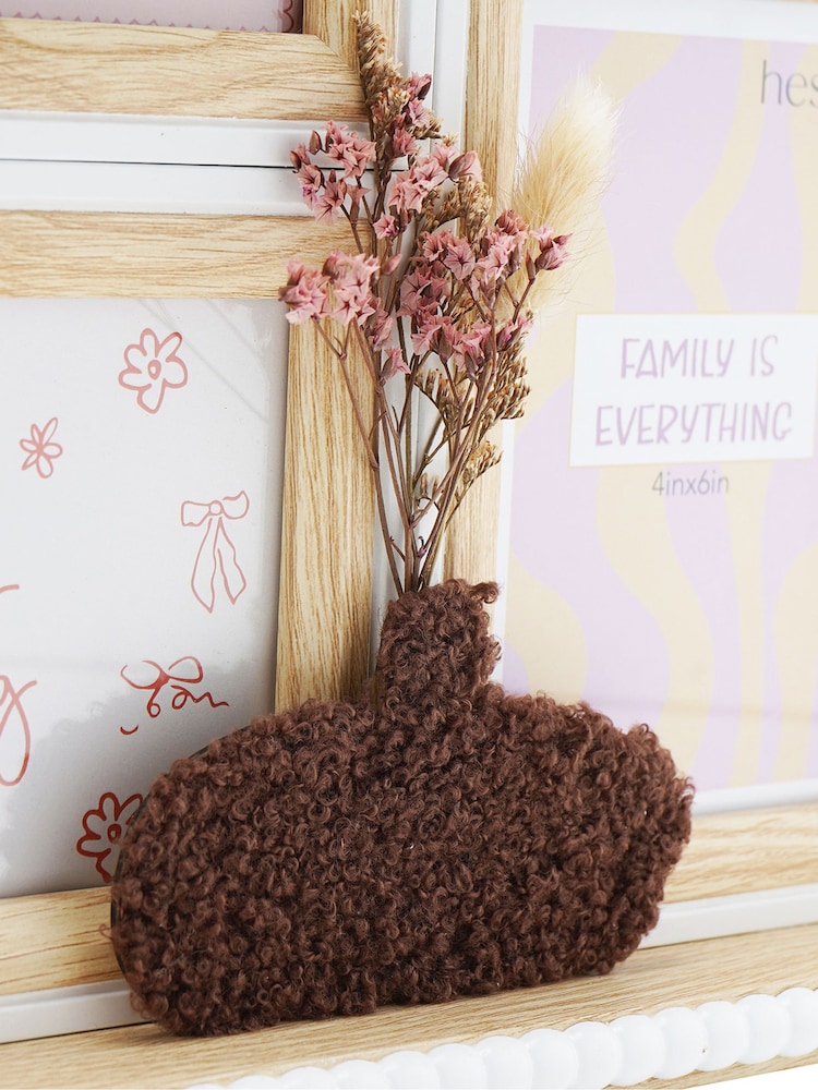 Widdop Brown 3 Frame Collage with Vase & Dried Flowers - Image 4 of 4 Widdop Brown 3 Frame Collage with Vase & Dried Flowers - Image 4 of 4