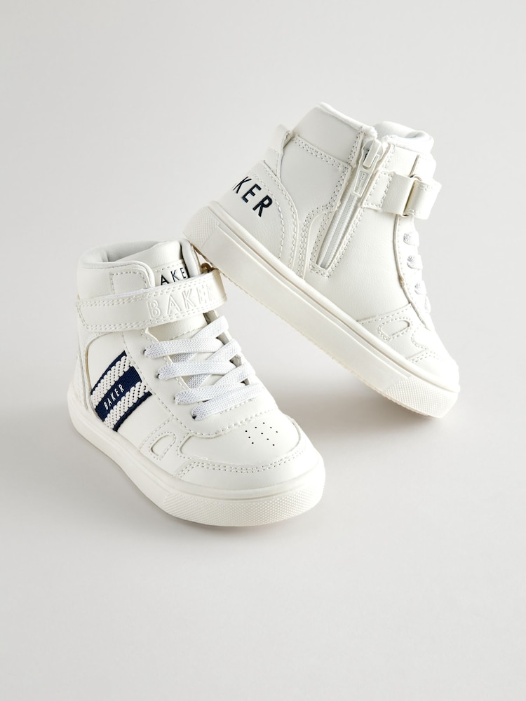 Baker by Ted Baker dečki z blagovno znamko Tape Hi-Top bela Trainers - Slika 1 iz 7 Baker by Ted Baker dečki z blagovno znamko Tape Hi-Top bela Trainers - Slika 1 iz 7