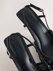 Negro - Zapatos de tacón en punta con tira trasera y malla Forever Comfort® - Imagen 10 de 10