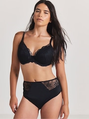 Simply Be Pretty Secrets Padded Plunge Wired Bras 2 Pack - Imagen 2 de 4