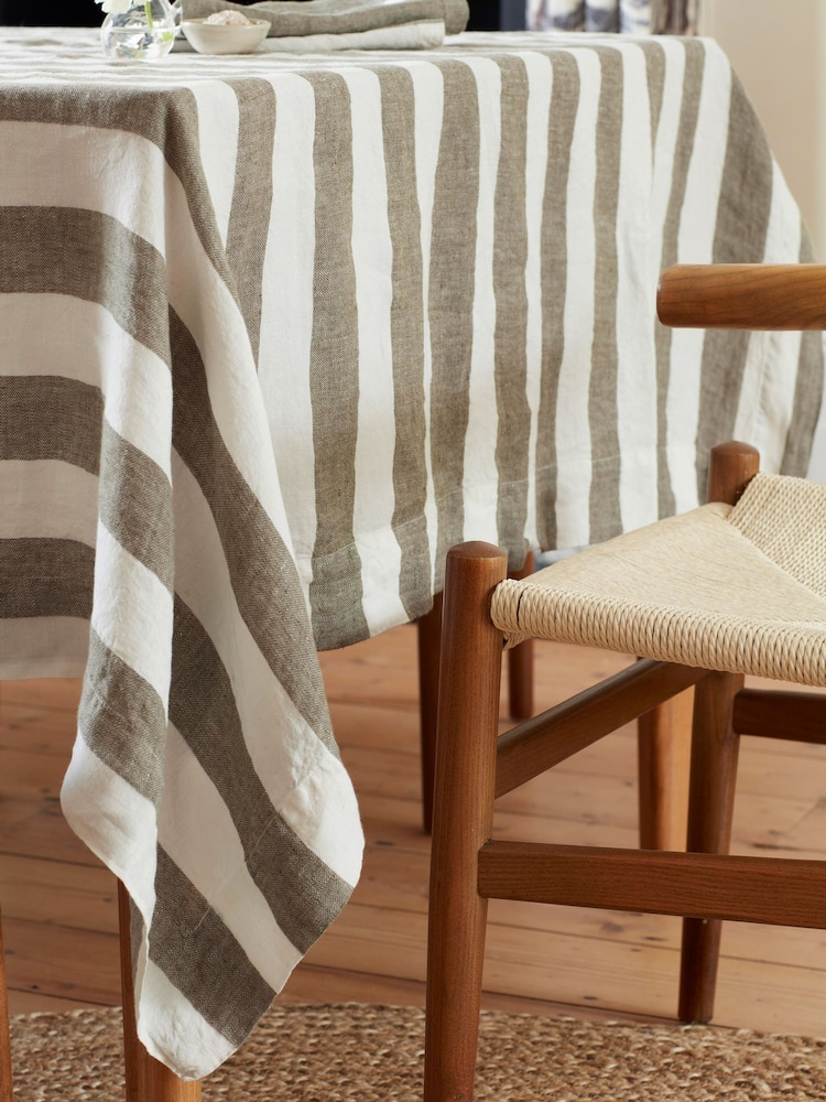 Secret Linen Store Green Cora Stripe Rectangle Tablecloth - Image 1 of 3 Secret Linen Store Green Cora Stripe Rectangle Tablecloth - Image 1 of 3
