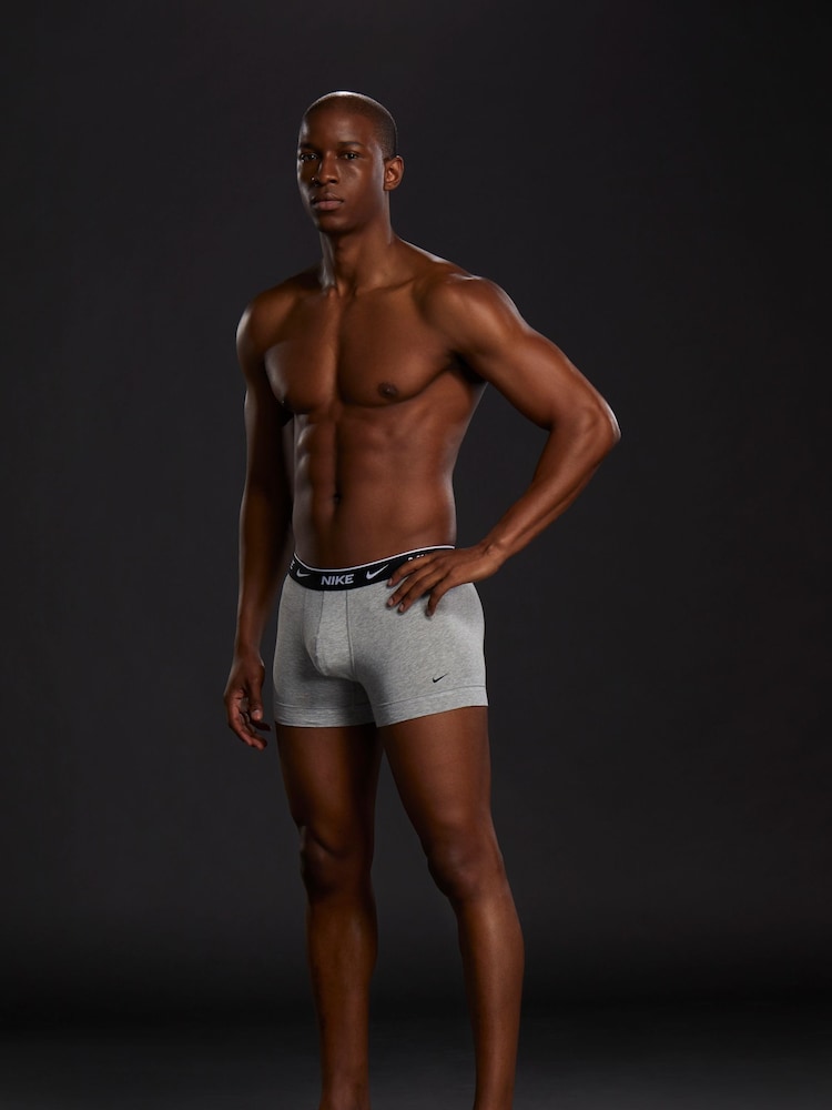 Nike Grey Everyday Cotton Stretch Trunks 3 Pack - Image 2 of 5