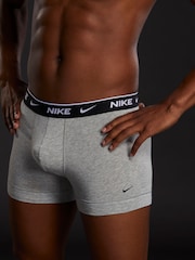 Nike Grey Everyday Cotton Stretch Trunks 3 Pack - Image 3 of 5