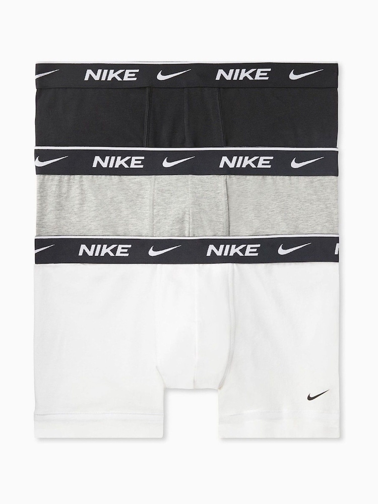 Nike Grey Everyday Cotton Stretch Trunks 3 Pack - Image 5 of 5