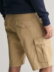 GANT Khaki Green Relaxed Twill Cargo Shorts - Image 4 of 6