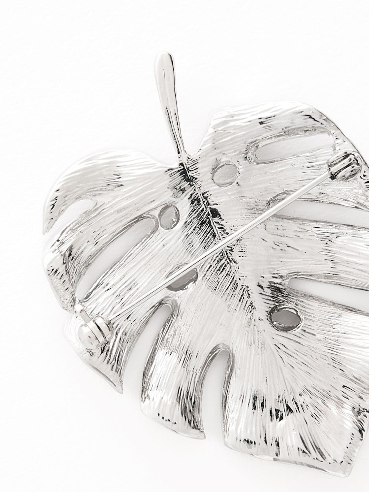 Silver Tone Sparkle Leaf Brooch Made With Recycled Zinc - Image 2 of 2 Silver Tone Sparkle Leaf Brooch Made With Recycled Zinc - Image 2 of 2